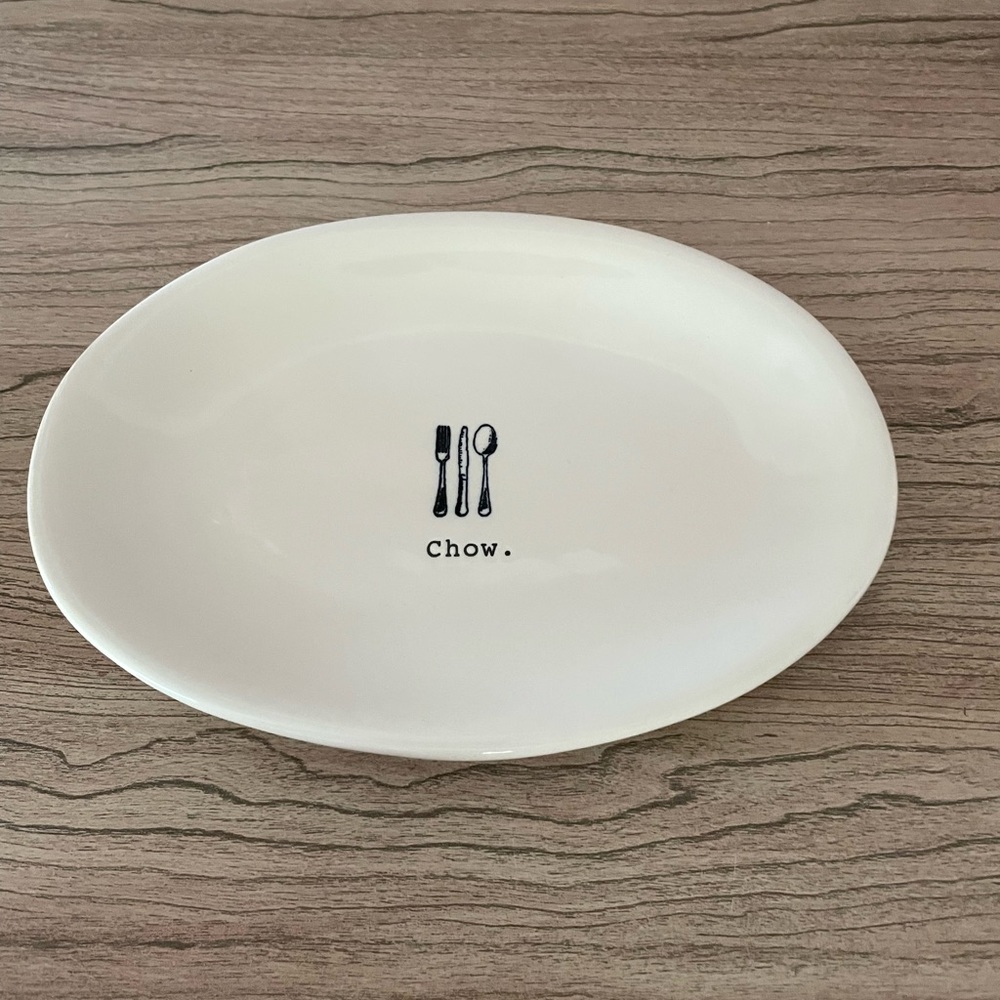 RAE DUNN “CHOW” PLATE